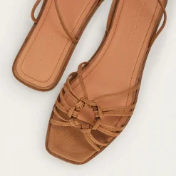 Sandaly|Balagan Amfi Sandaly, Karmelowy