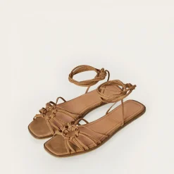 Sandaly|Balagan Amfi Sandaly, Karmelowy