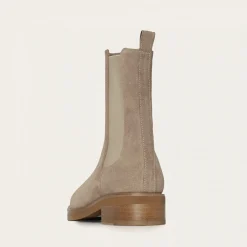 Sztyblety|Balagan Arava Sztyblety, Szary Welur