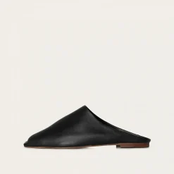 Klapki|Balagan Bayit Klapki, Czarny