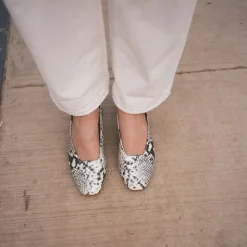 Czółenka|Balagan Dvora Czółenka, Zlamana Biel Wzor Pytona