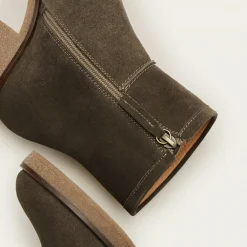 Botki|Balagan Ejtan Botki, Dymny Welur