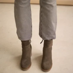 Botki|Balagan Ejtan Botki, Dymny Welur