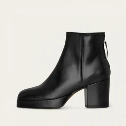 Botki|Balagan Elton Botki, Czarny