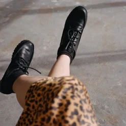 Botki|Balagan Geva Botki, Czarny Rustykalny