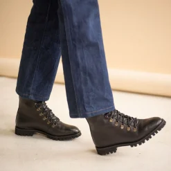 Botki|Balagan Har Botki, Czarny