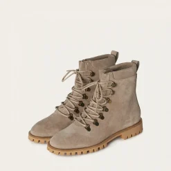 Botki|Balagan Har Botki, Szary Welur