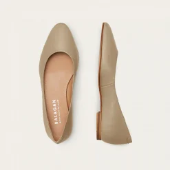 Baleriny|Balagan Mishor Baleriny, Kamienny Szary