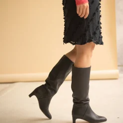 Botki|Balagan Nancy Botki, Czarny