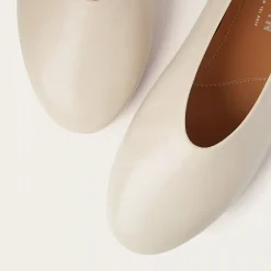 Baleriny|Balagan Opera Baleriny, Kremowy