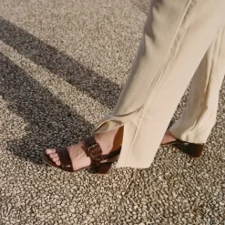 Sandaly|Balagan Rehava Sandaly, Brazowy Wzor Krokodyla