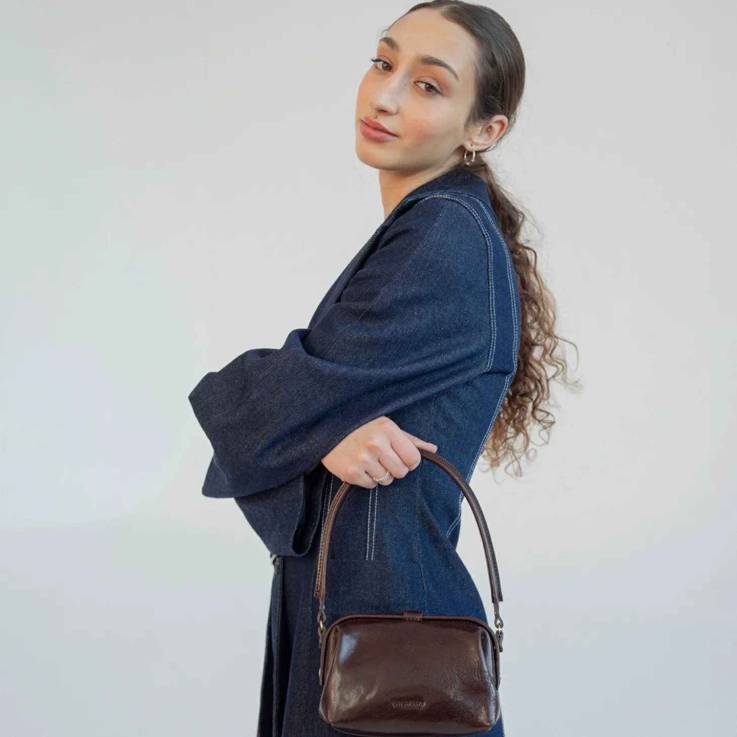 Minitorebki|Balagan Roha Torebka, Ciemny Braz