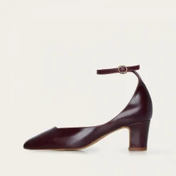 Czółenka|Balagan Sira Czółenka, Mahoniowy