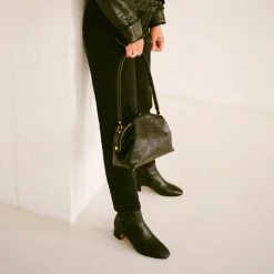 Botki|Balagan Stav Botki, Czarny