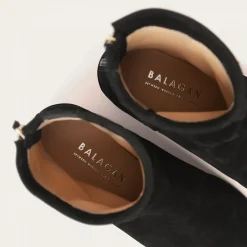 Botki|Balagan Sus Botki, Czarny Zamsz