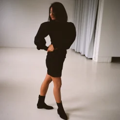 Botki|Balagan Sus Botki, Czarny Zamsz