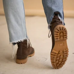 Botki|Balagan Yaar Botki, Kawowy Welur